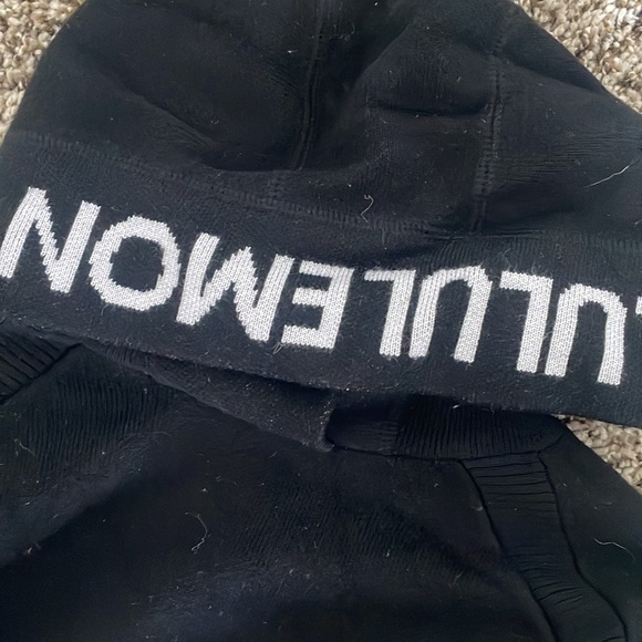 Lululemon sweater - Picture 4 of 4